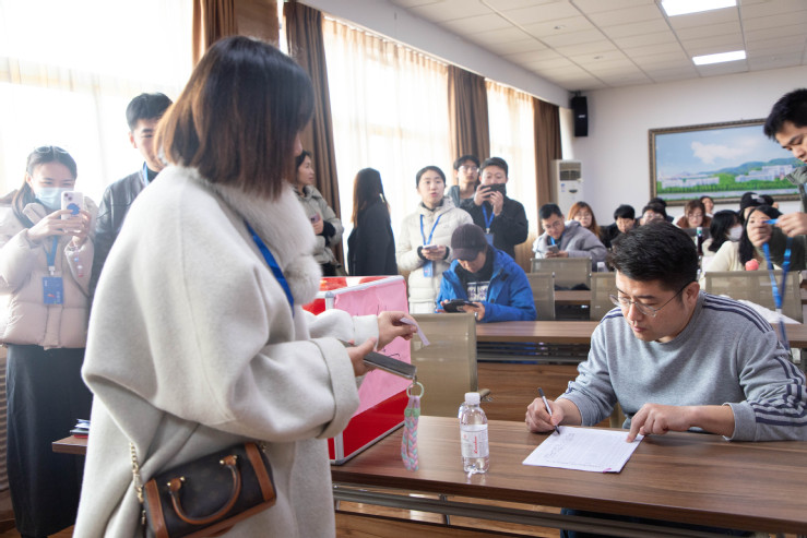 2025年山东省“技能兴鲁”职业技能大赛文创产品包装设计师竞赛在校举办 深化教育文化交流新篇章